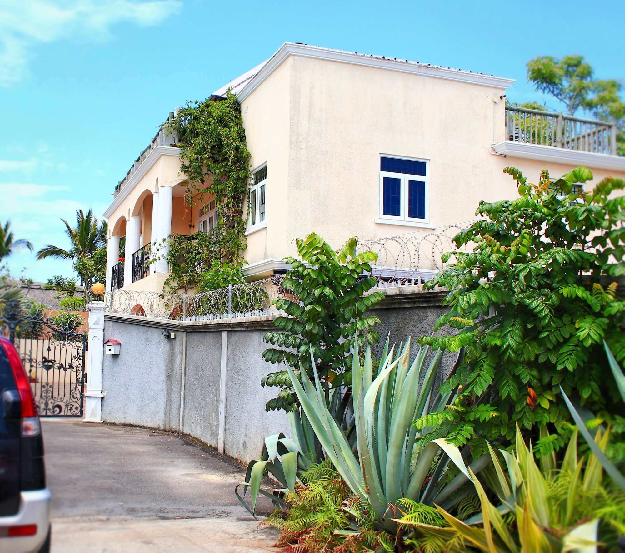 Beach Paradise Villas Balaclava Exterior photo